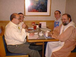 19990821_024